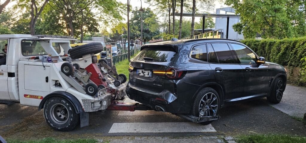 BMW X3 volée remorquée